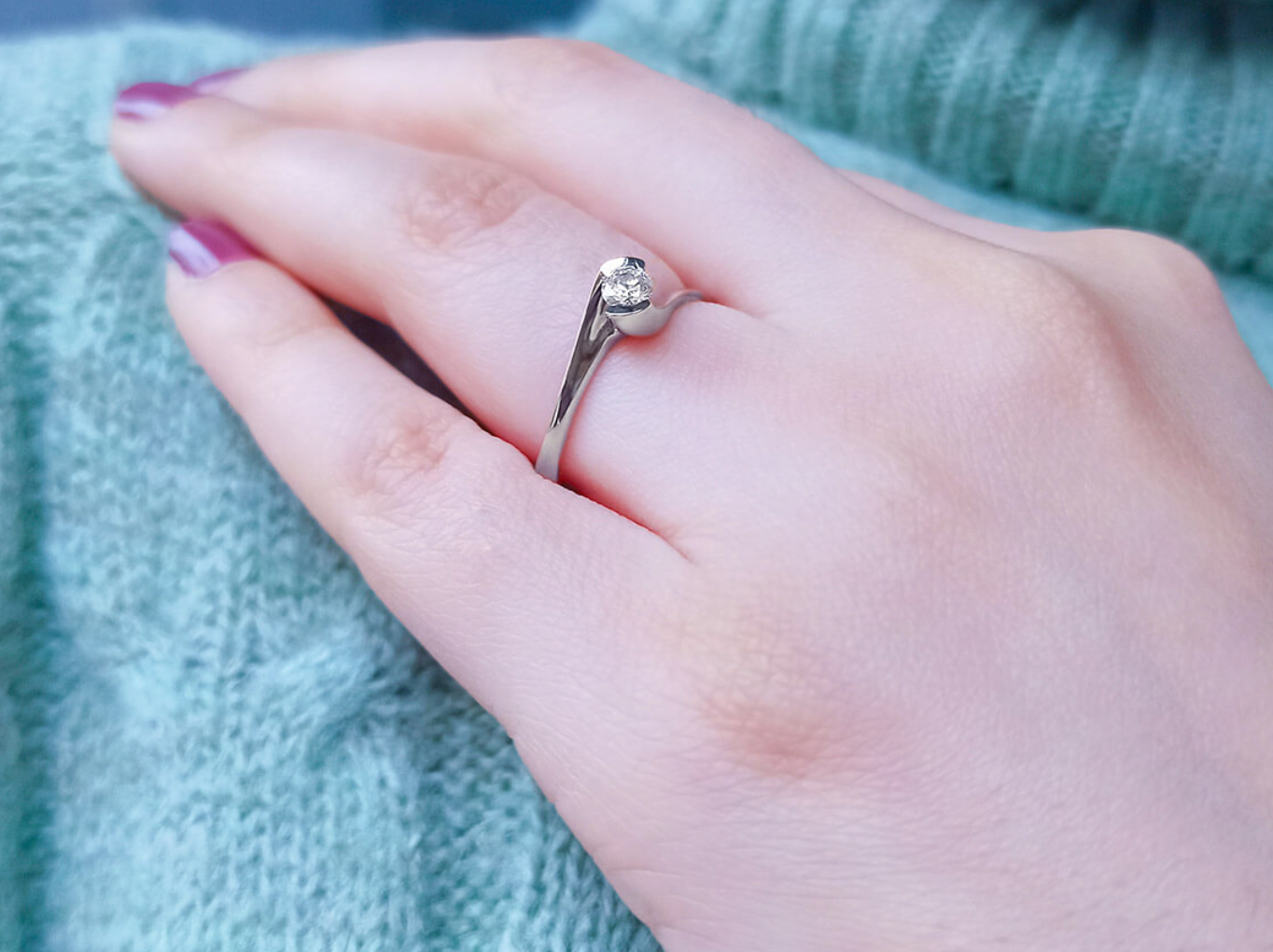 Bague solitaire diamant 0,17 carat