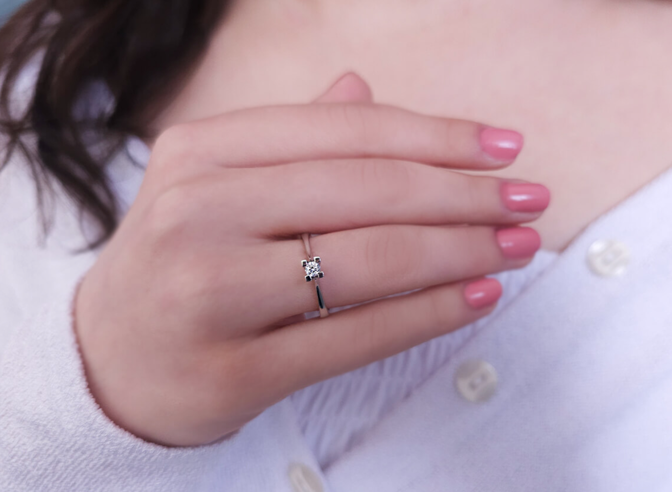 0.11 Karat Solitär Diamantring