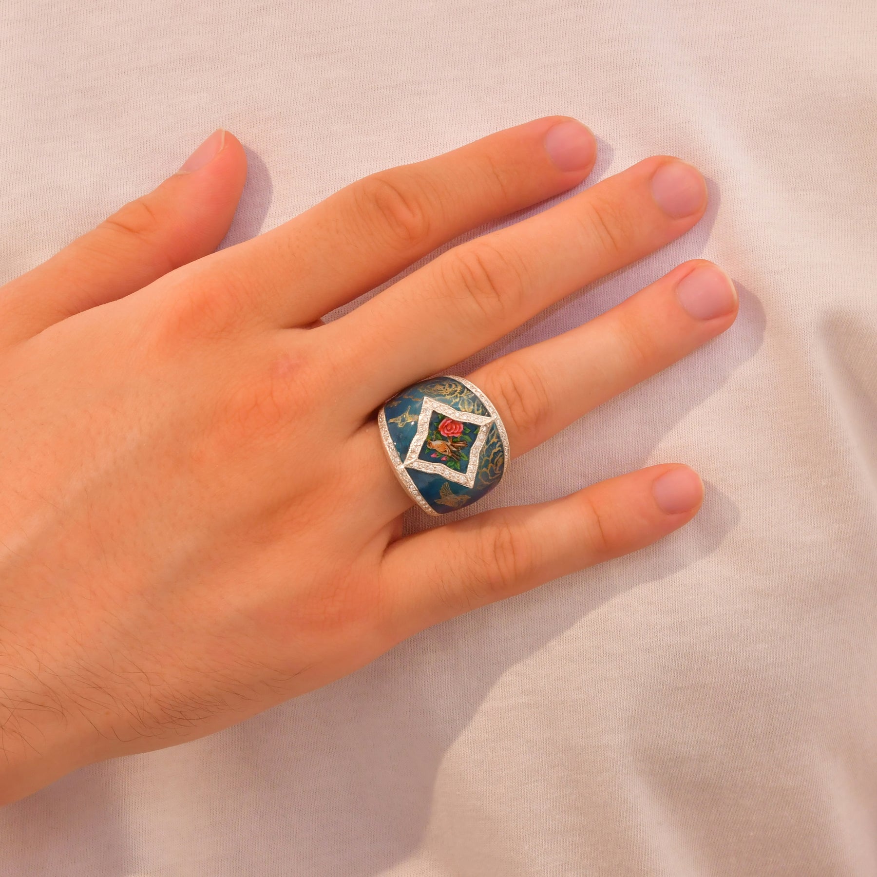 Bague avec motif oiseau