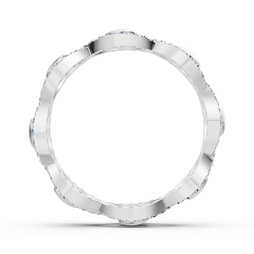 Bague en or blanc avec diamants et motif entrelacé