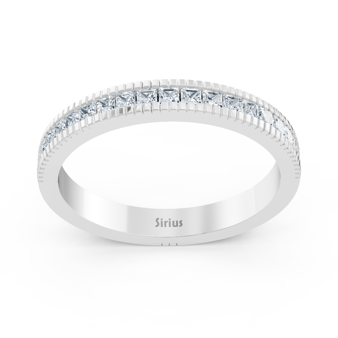 Bague anniversaire en or blanc 14 carats avec diamant taille princesse
