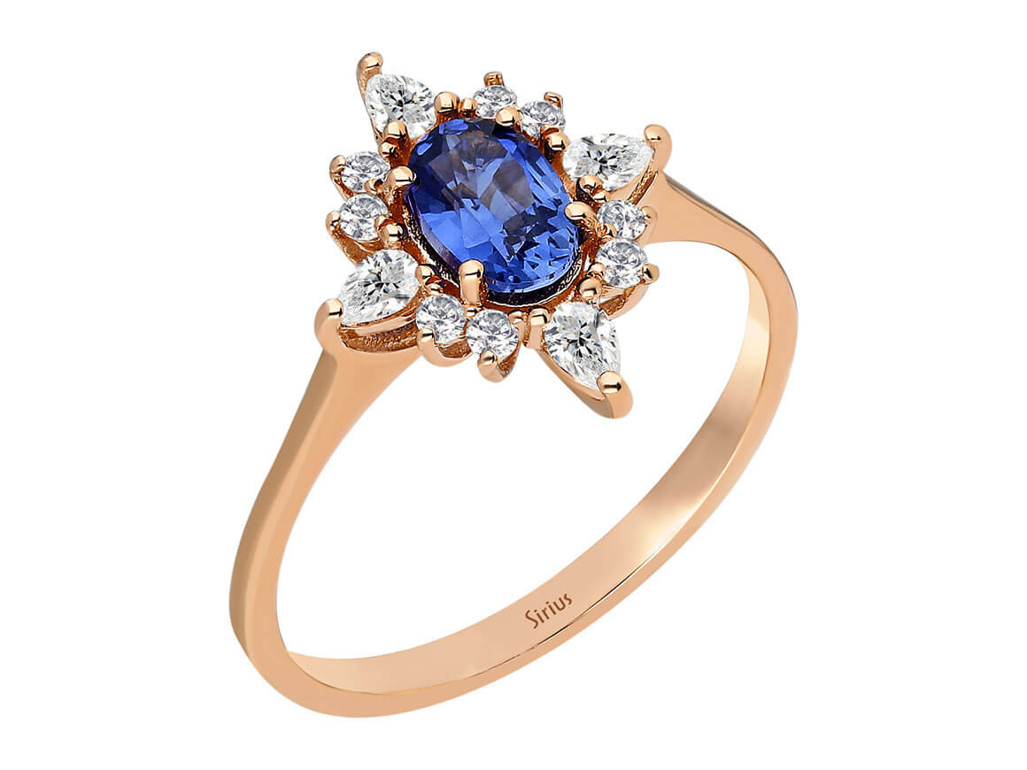 Birgie Ring mit ovalem Saphir und Tropfen-Diamanten