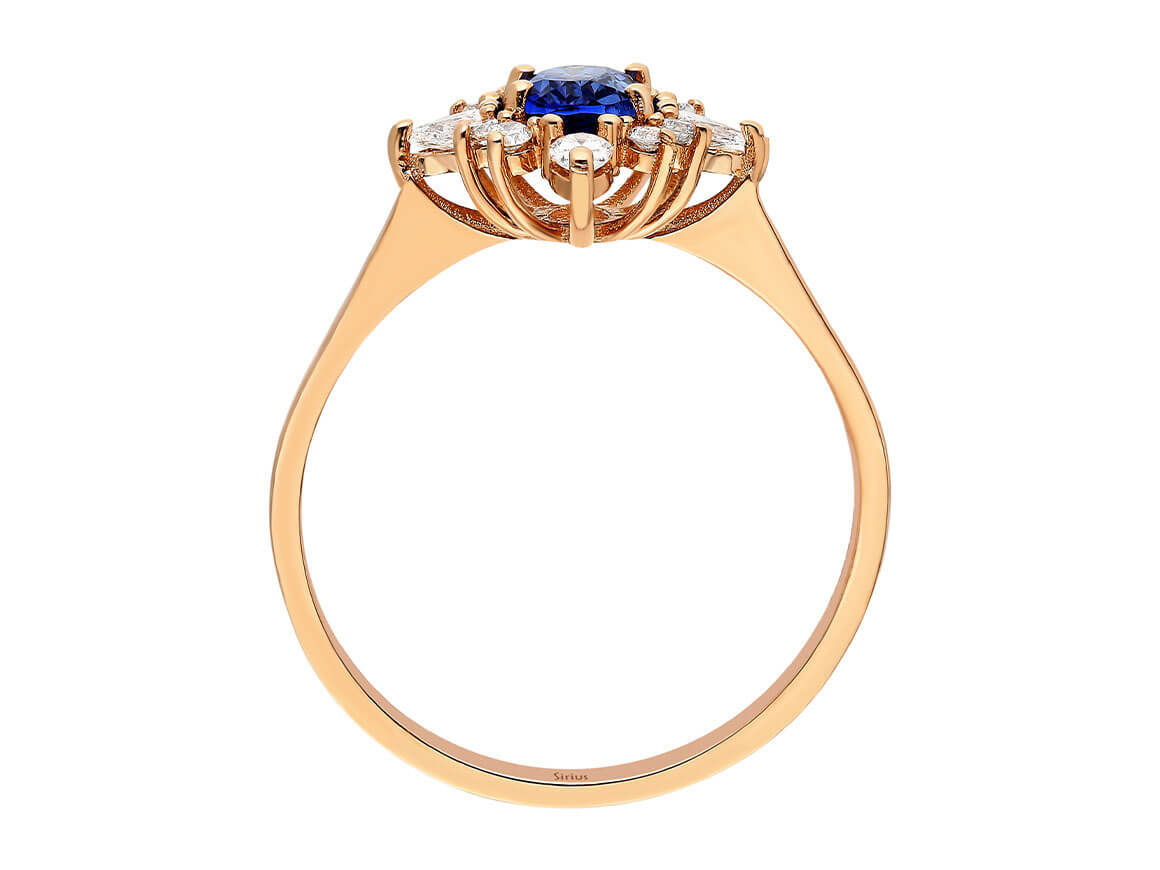 Birgie Ring mit ovalem Saphir und Tropfen-Diamanten