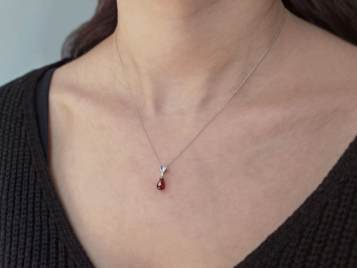 Birgie Diamant & Granat Tropfen Kette - 0,01 Karat