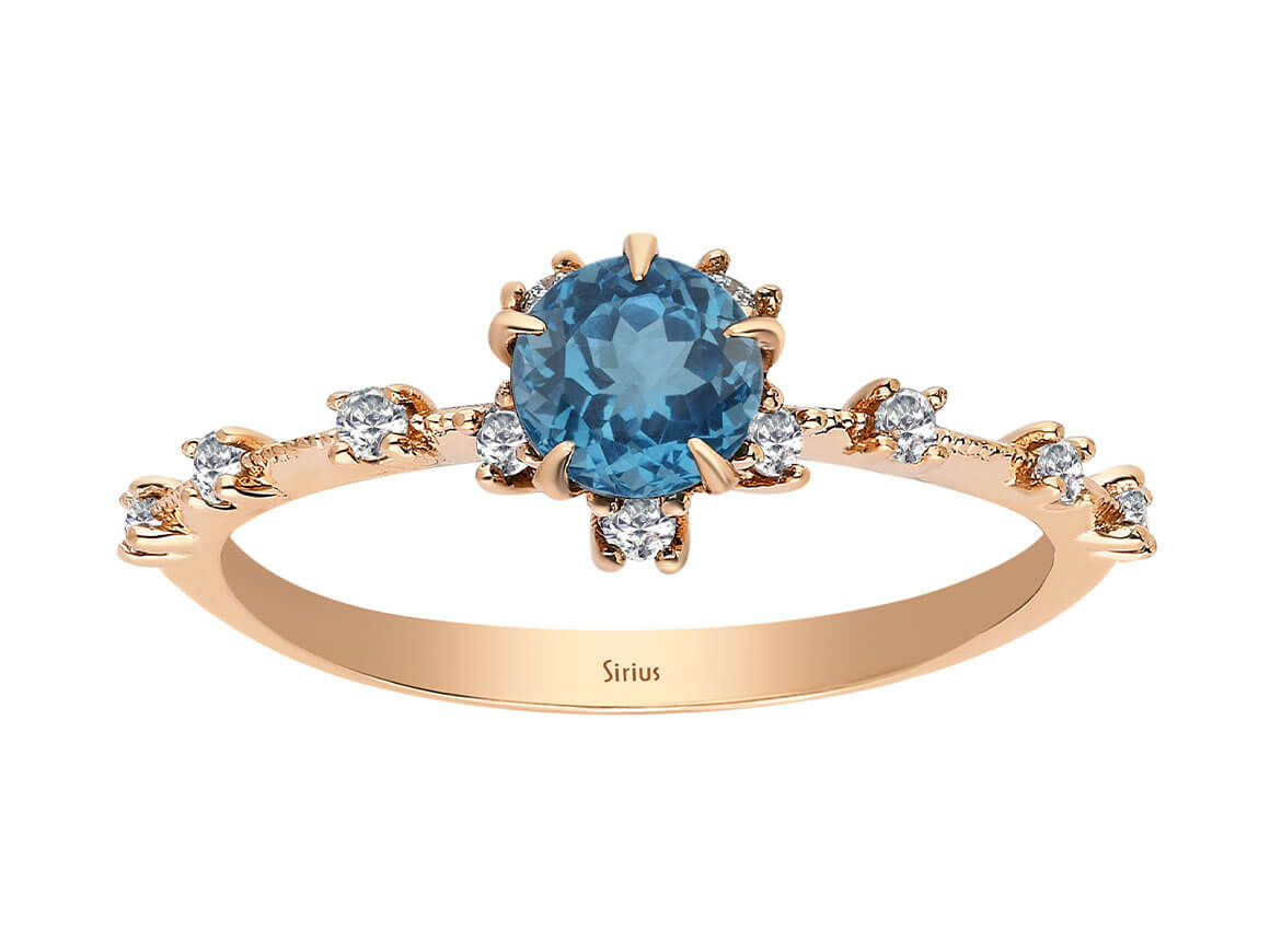 Birgie Ring mit London Blauem Topas und Diamanten