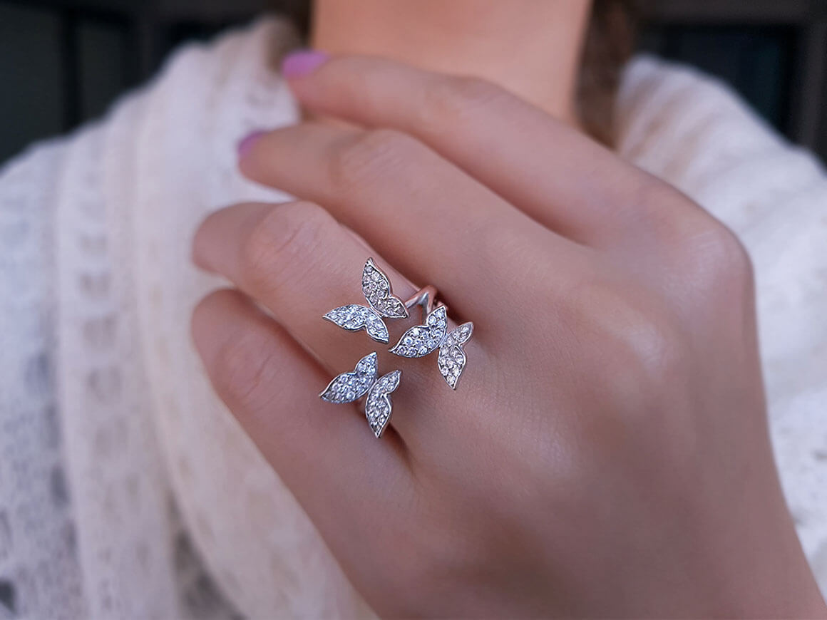 Bague papillon diamant