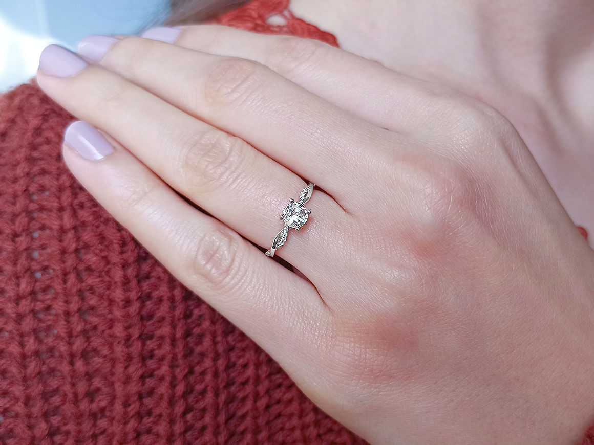 Bague diamant et topaze blanche
