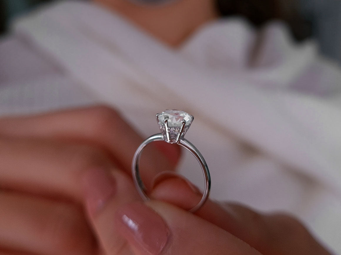 Bague Nora diamant et topaze blanche