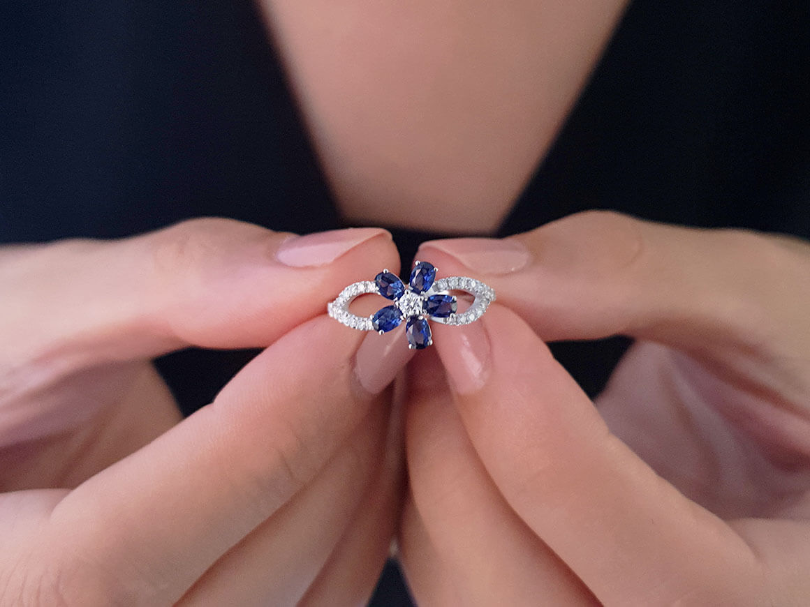 Diamond and Oval Sapphire Violet Ring