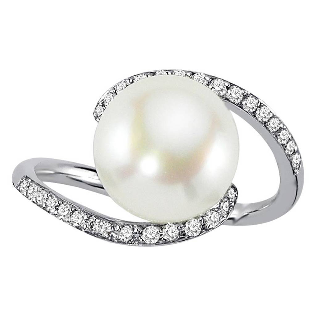 Diamond and Pearl Ring