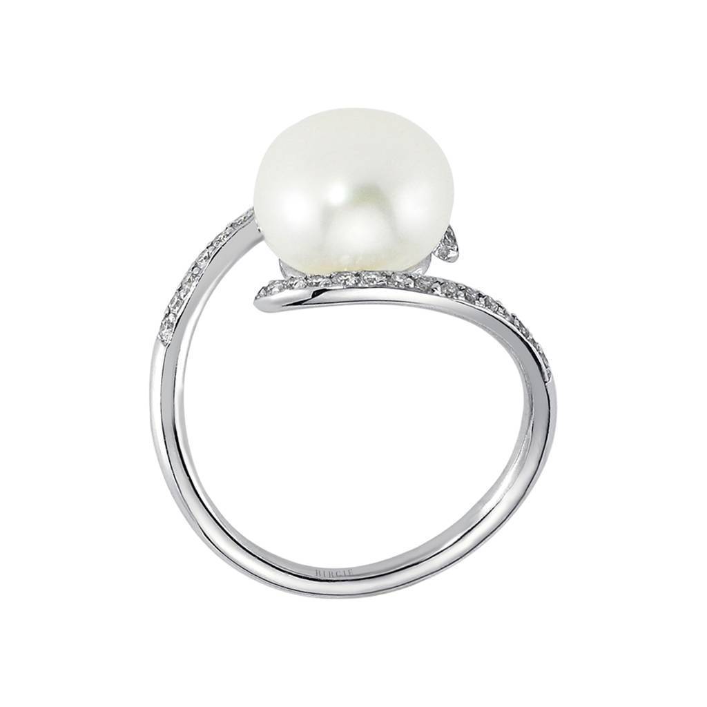 Diamond and Pearl Ring