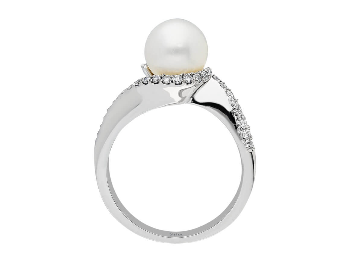 Diamond and Pearl Ring