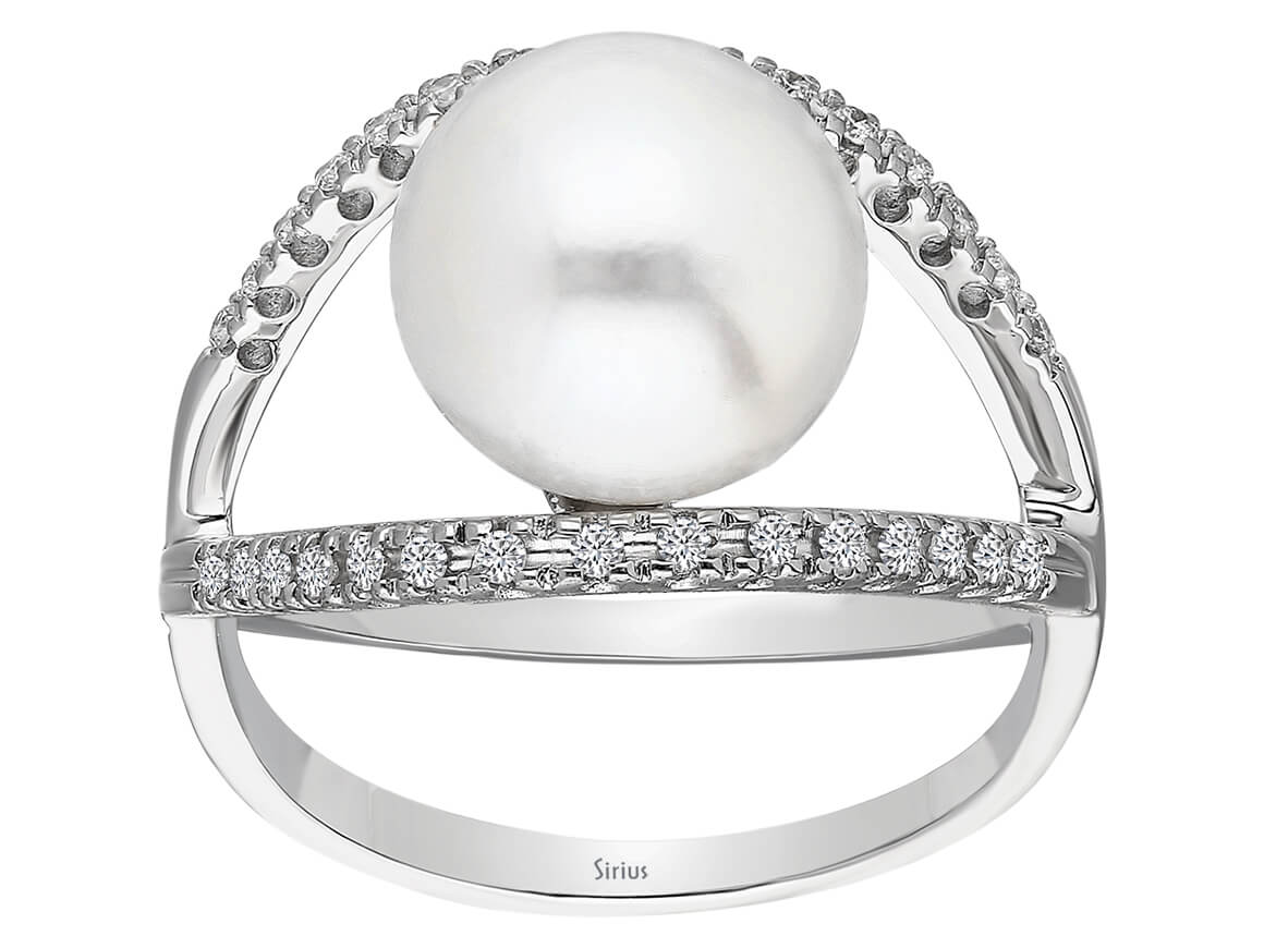 Diamond and Pearl Ring