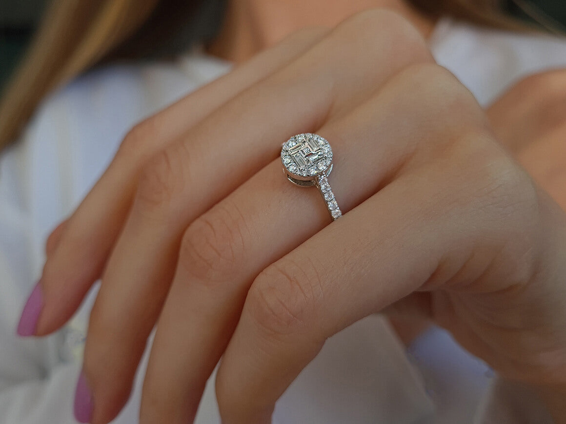 Bague baguette en diamant de 0,46 carat au total