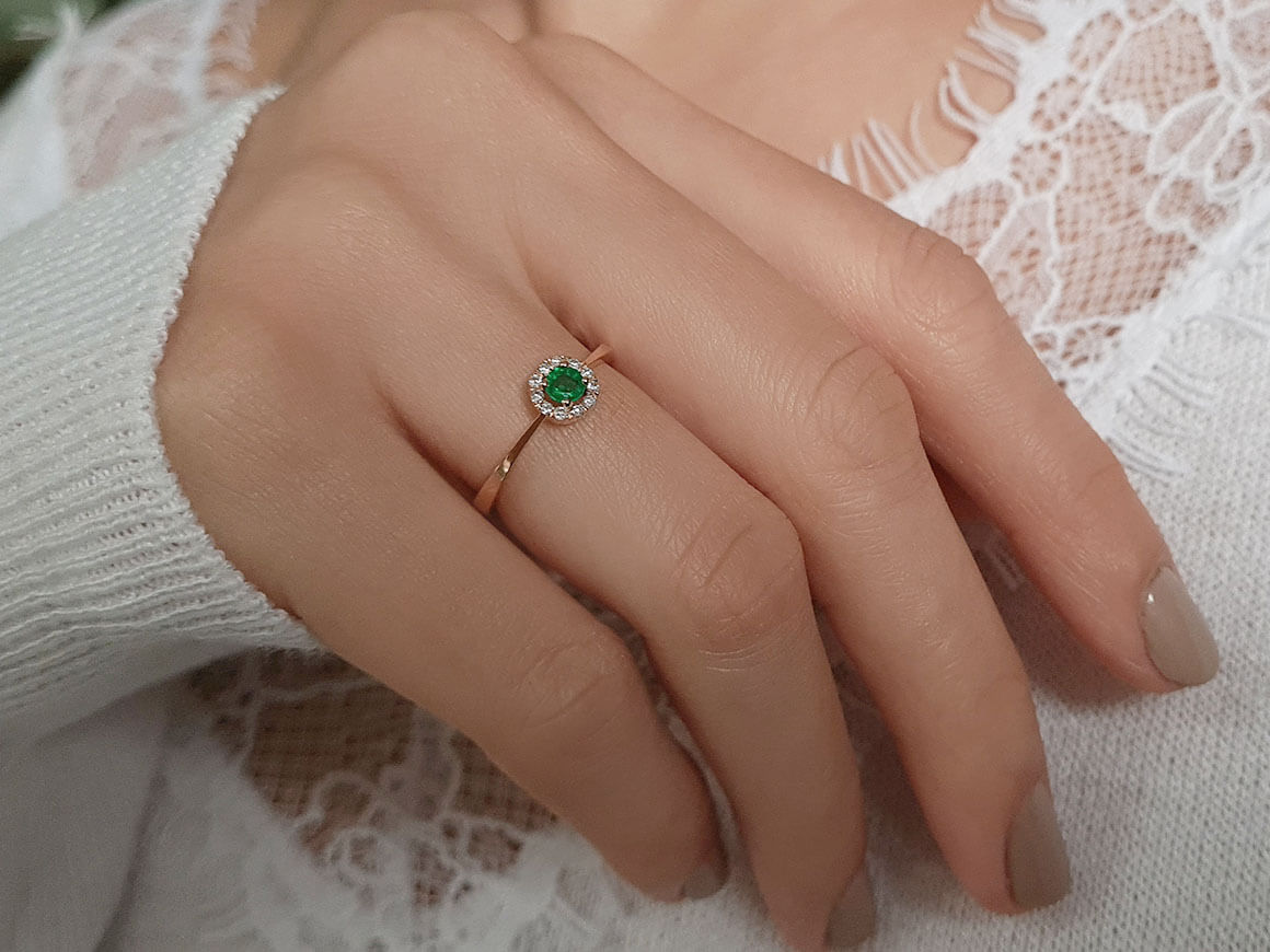 Bague vintage diamant et émeraude