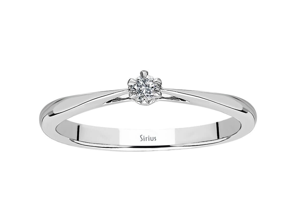 Bague solitaire diamant 0,05 carat