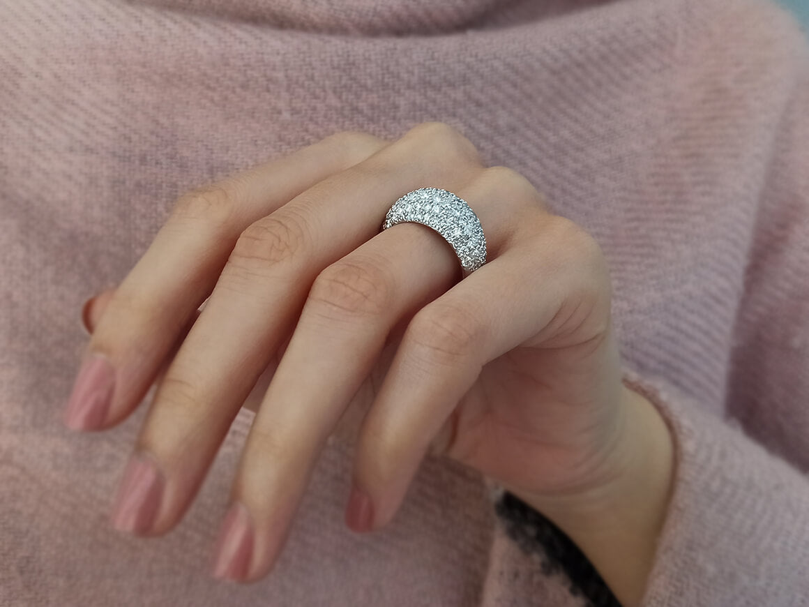 Alliance demi-ronde en diamant de 1,05 carat au total