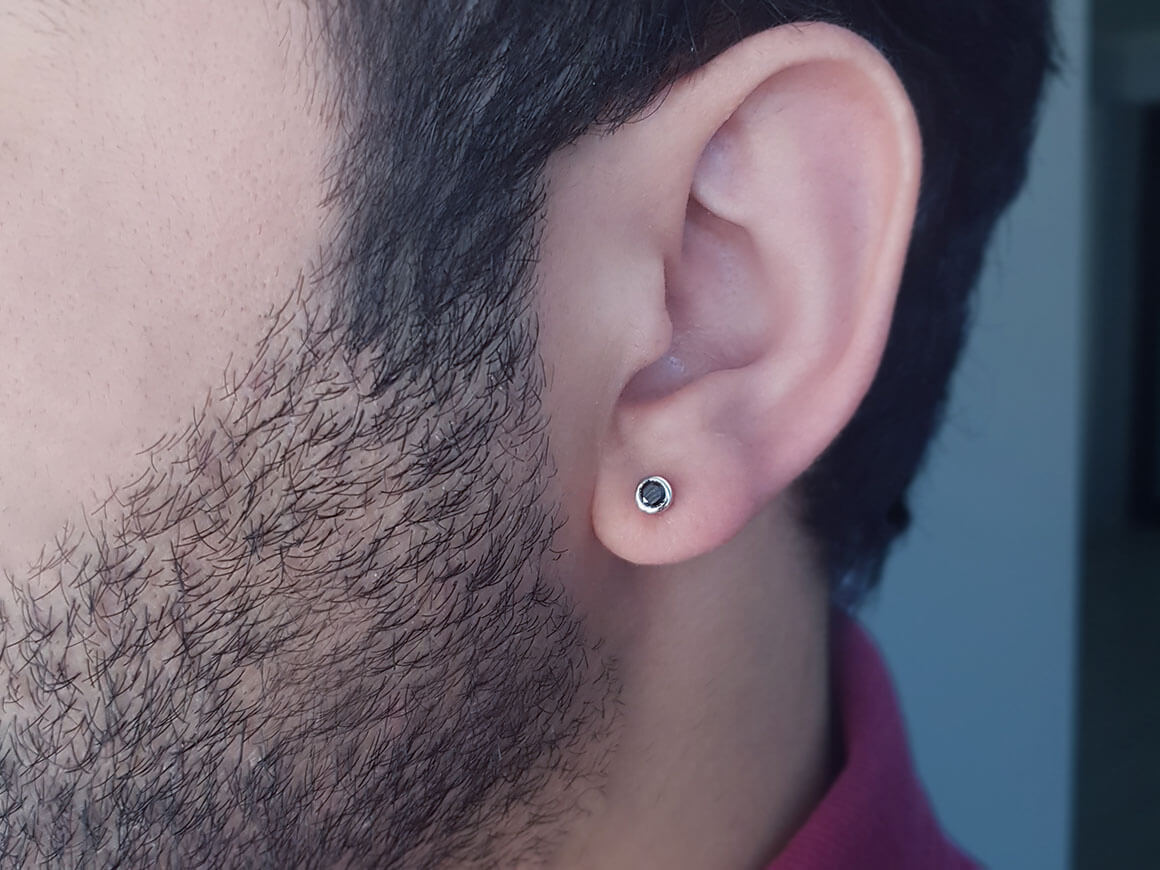 Boucles d'oreilles à tige solitaire diamant noir 0,15 carat pour hommes