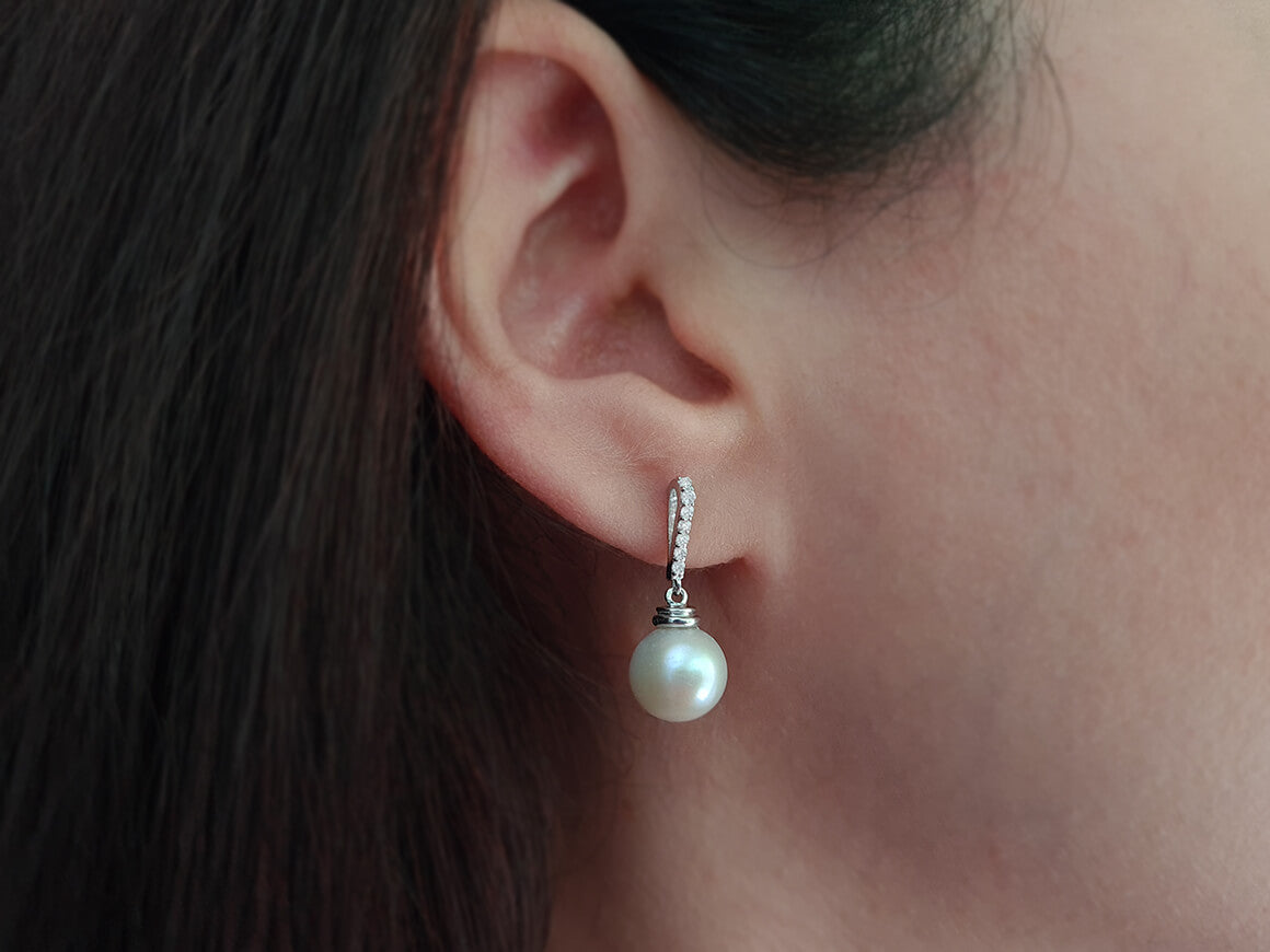Boucles d'oreilles diamants et perles