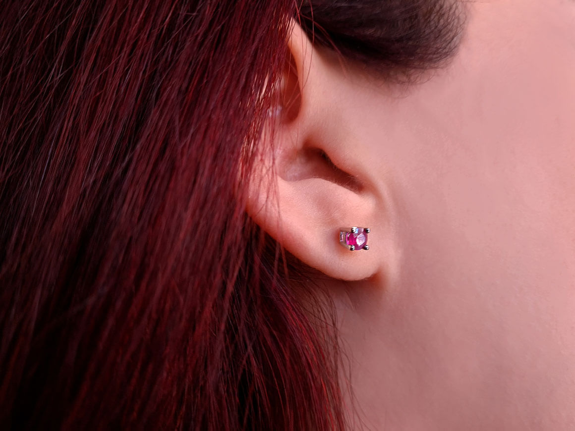 Rose Sapphire Solitaire Stud Earrings