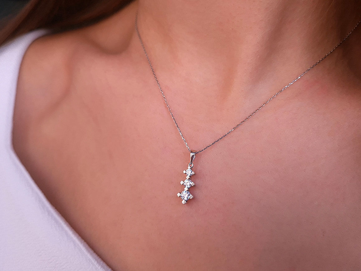 Collier tria diamant 0,23 carat