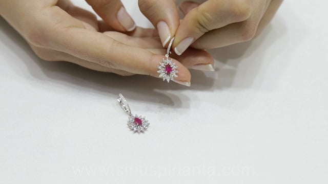 Boucles d'oreilles rubis diamant et larme