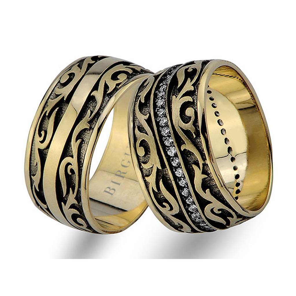Alliance vintage asymétrique en or jaune avec diamants