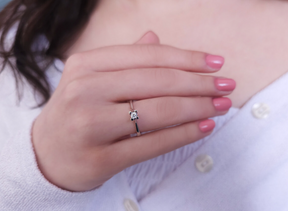 Bague solitaire diamant 0,11 carat