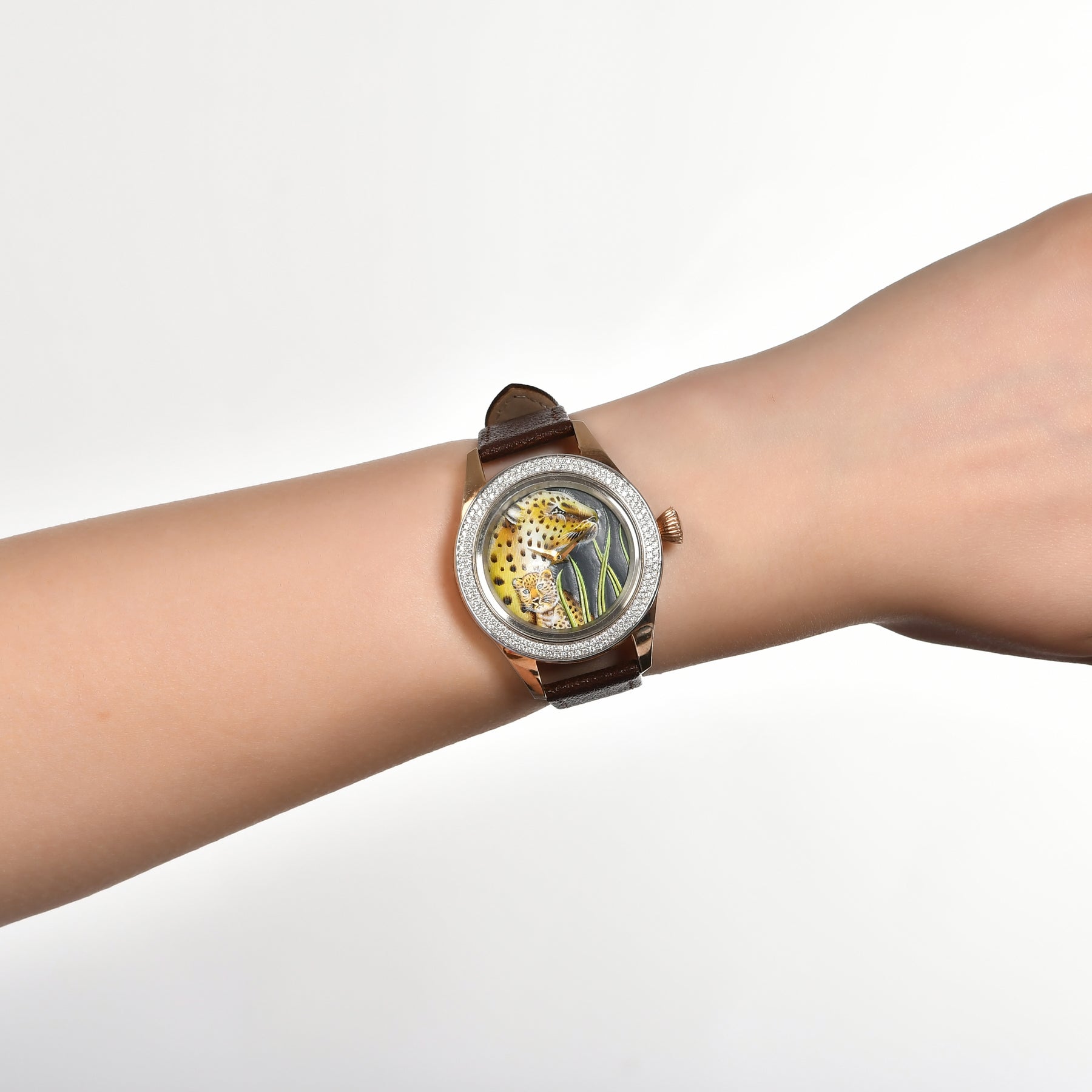 Montre Léopard Élégante