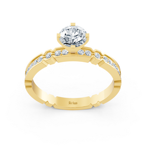 Yellow gold diamond ring - timeless design