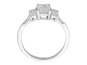 Birgie Diamant- und Weißtopas-Ring mit Oktagon- und Baguetteschliff