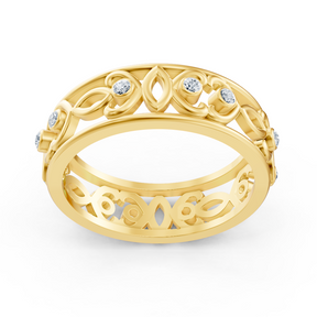 Modern yellow gold ring with round diamonds in bezel design