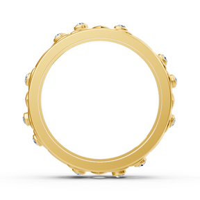 Modern yellow gold ring with round diamonds in bezel design