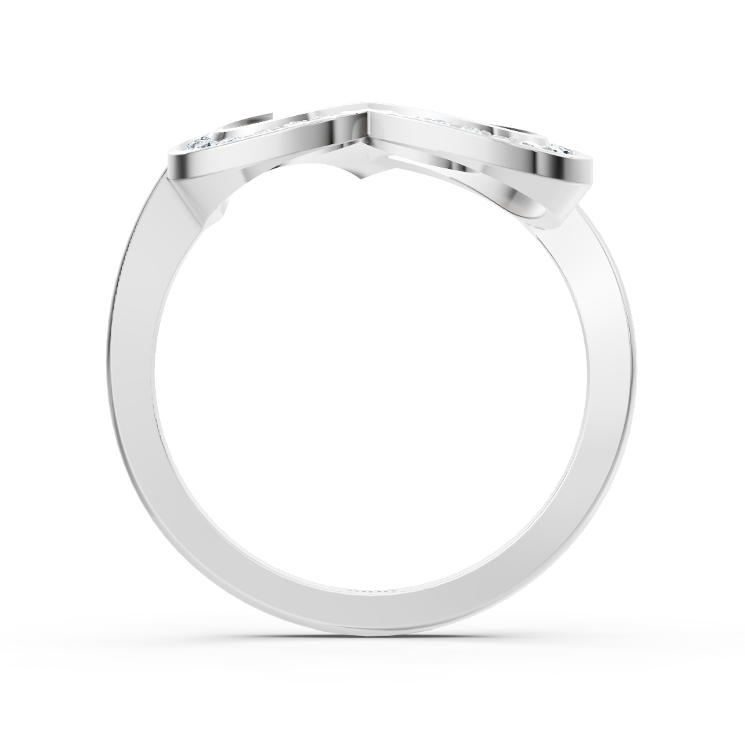 Loving heart diamond ring in white gold with pavé setting