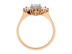 Birgie Ring mit London Blauem Topas und Marquise-Diamanten