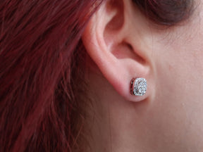 Funkelnde Diamant Ohrringe im Pavé-Stil mit runden Diamanten, 0.57 Karat, 14K Gold
