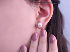 Birgie 14K Roségold Ohrringe mit Diamanten und Perle