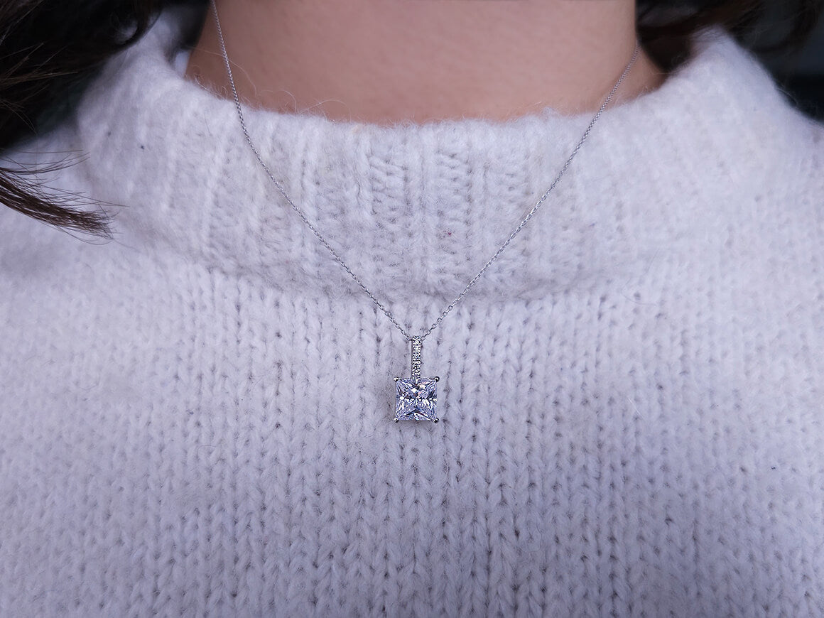 Birgie 14K Weißgold Halskette mit Diamanten und Weißtopas