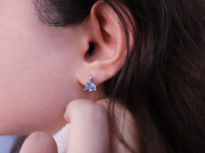 Birgie Diamant & Sky Blue Topas Ohrringe 0,06 Karat Diamant 2,76 Karat Topas 8 Karat Gold