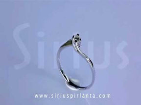 Bague solitaire diamant 0,11 carat