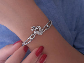 2.30 total carat diamond bracelet