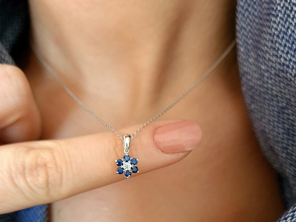 Diamond and Sapphire Daisy Necklace