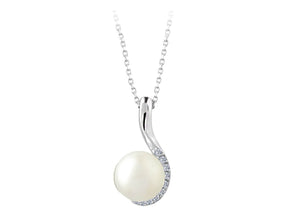Collier de perles en diamant et en forme de larme