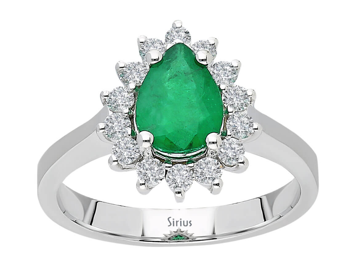 Bague diamant et émeraude en forme de larme