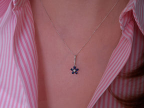 Diamant und Oval Saphir Violett Collier