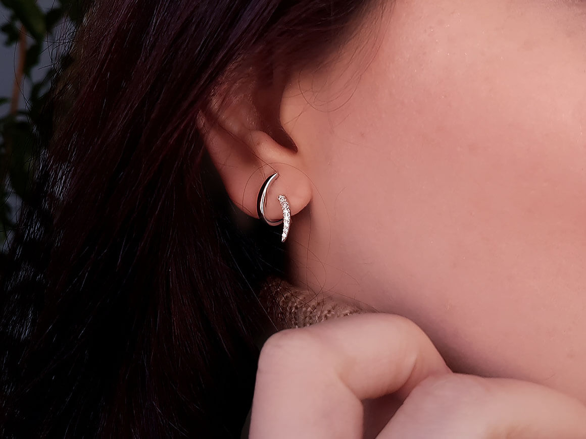 Diamond Fi Hoop Earrings