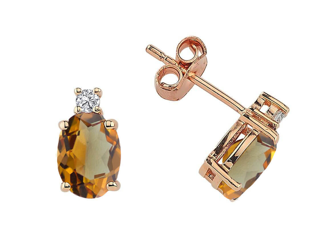 Boucles d'oreilles à tige Harmony en diamant et ovale en Zultanite