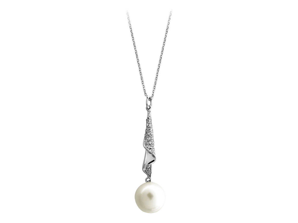 Collier de diamants et de perles