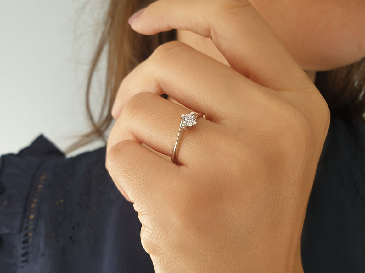 Bague solitaire diamant 0,26 carat