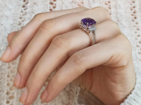 Bague diamant et améthyste ovale